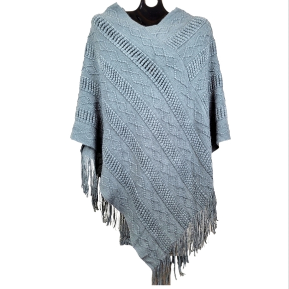 Vintage Versatile Poncho/Cloak/Cape/Shawl/Mantle - Picture 1 of 11